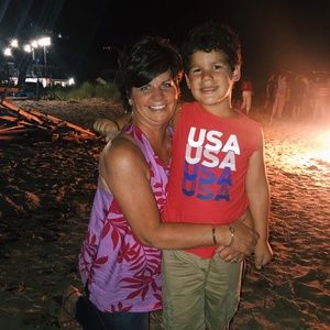 Meet your Posher, Suzanne